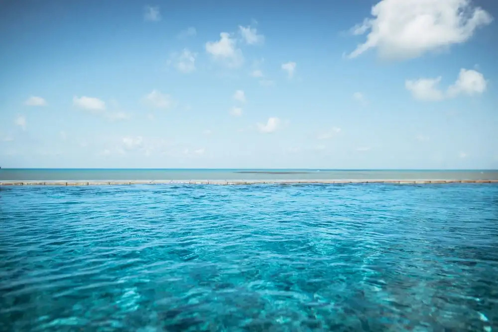 Flat Beira-mar c Piscina e Academia em Mana ra