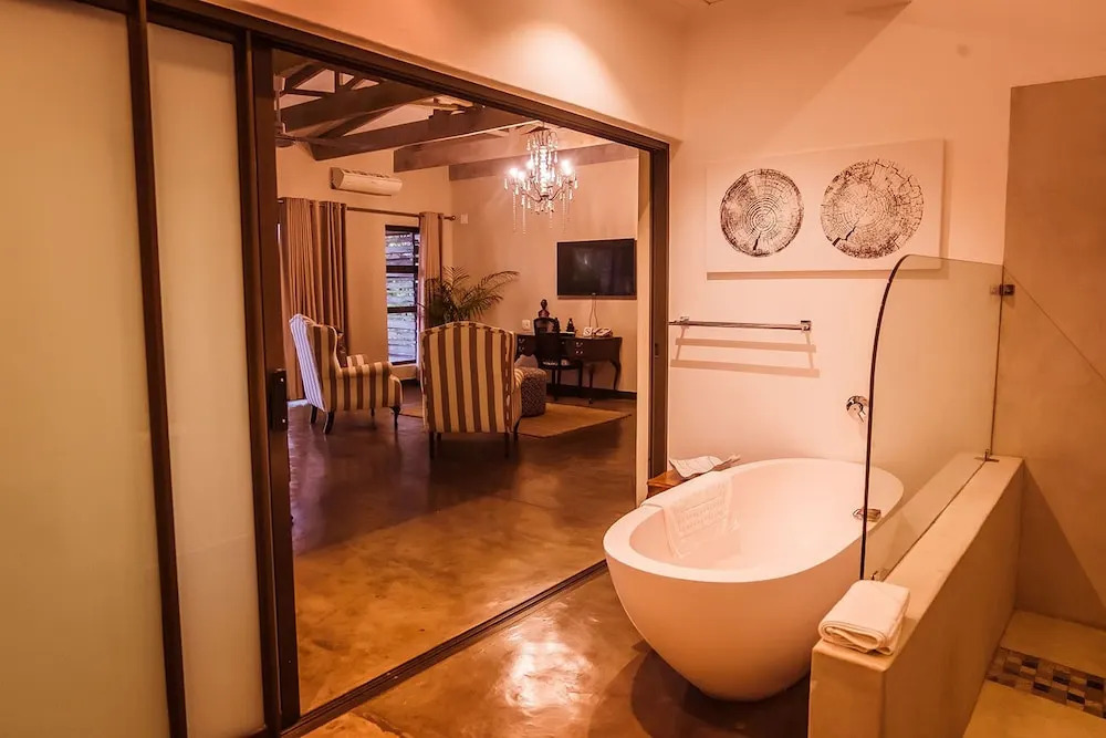 Bushveld Terrace Safari Hotel, Lodge & Spa