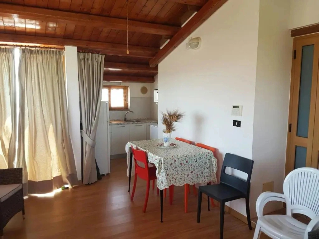 Arisa -Terrazza Privata 60 MQ sulla Spiaggia