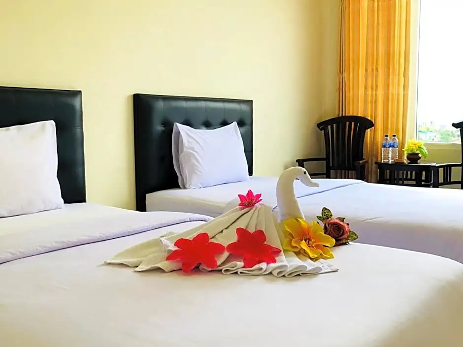 Hotel Dragon Palace