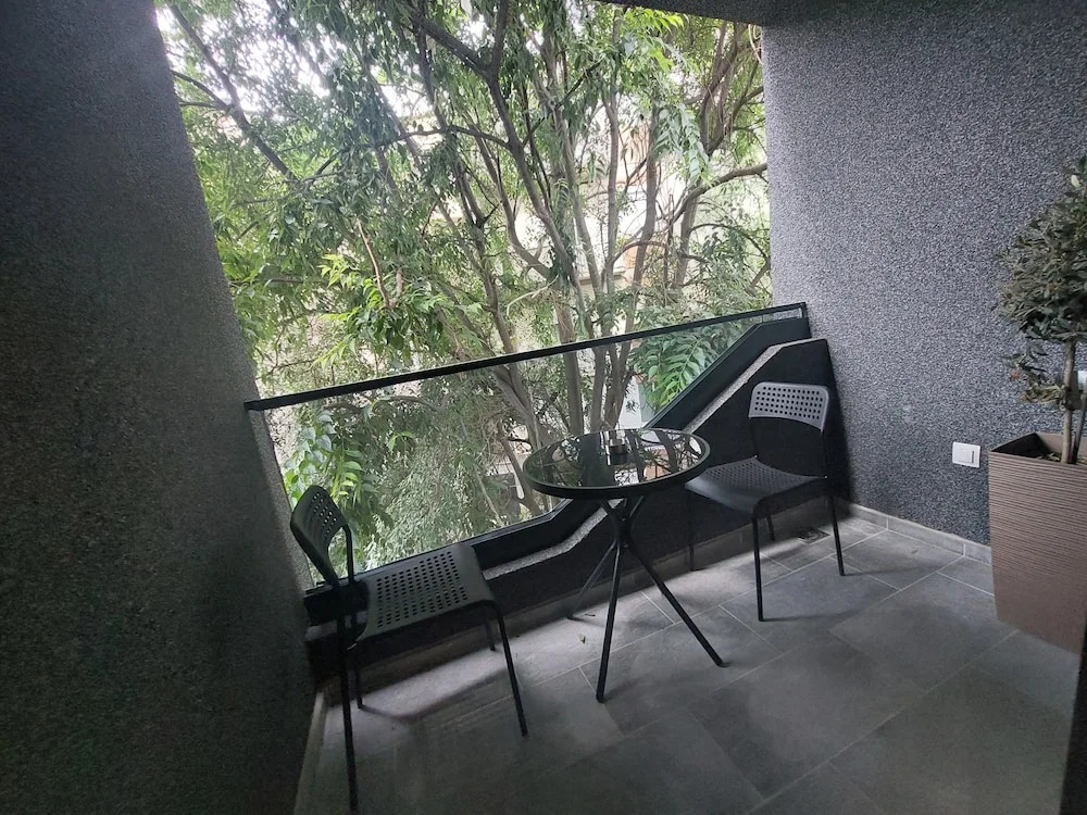Executive Suites by Modern Living