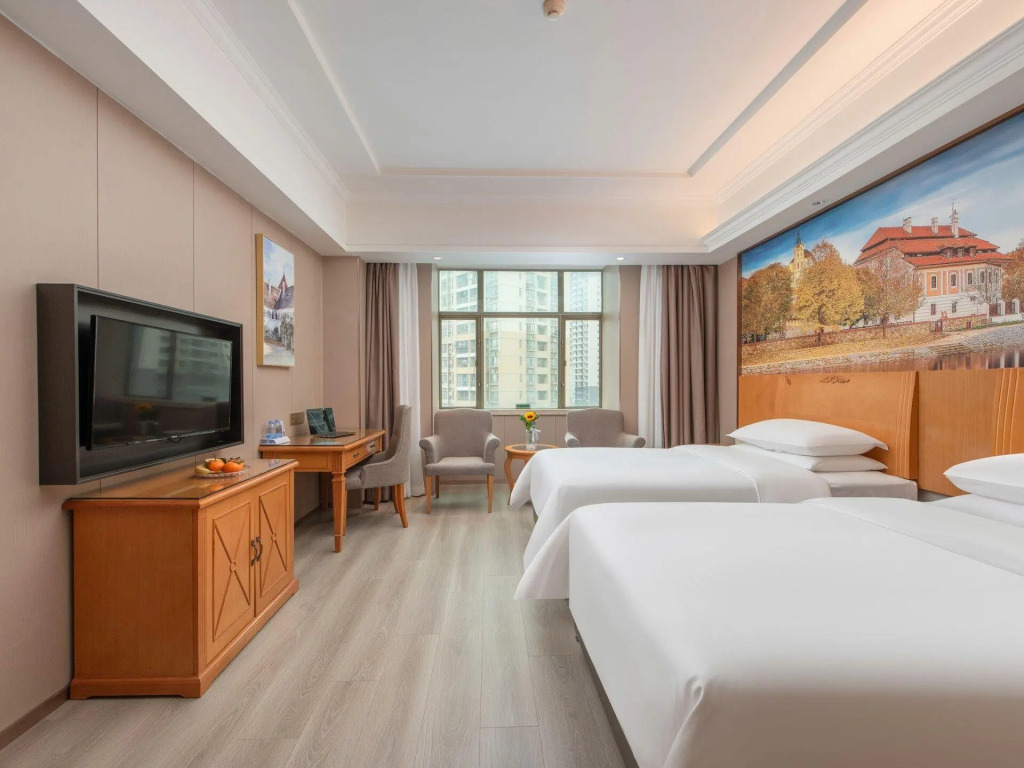 Vienna Hotel Foshan Lingnan Pearl Gymnasium