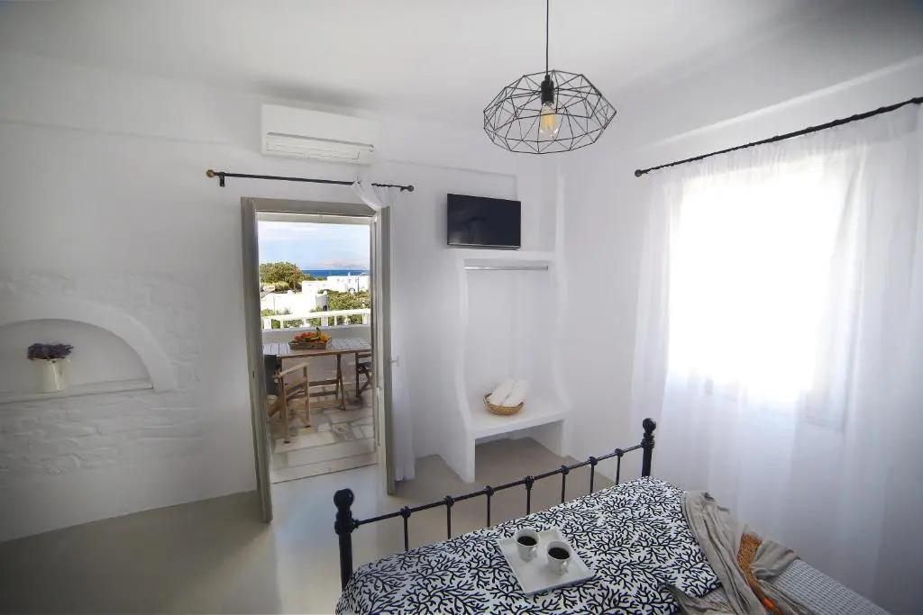 Island House Apartments
