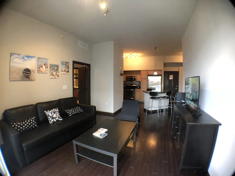 Private Condos by Ideal Experience