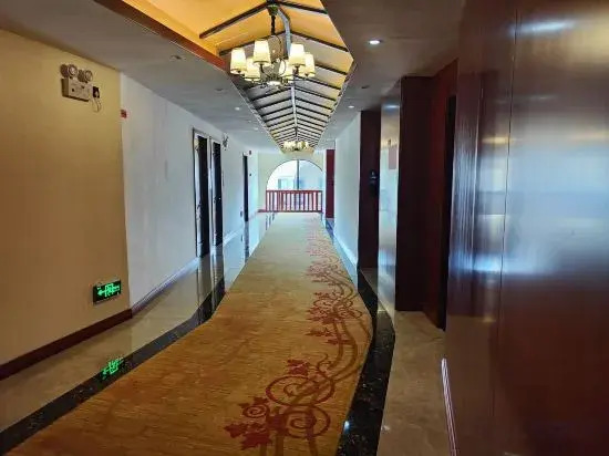 Xingyue Garden Hotel (Guiyang Qingzhen Business and Vocational College)