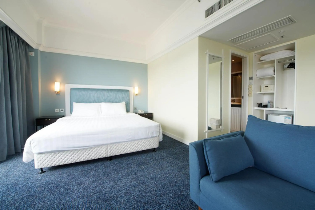 Warwick Hotel Cheung Chau