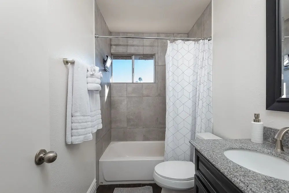 Villa Sunshine 2 Bedroom Condo by RedAwning
