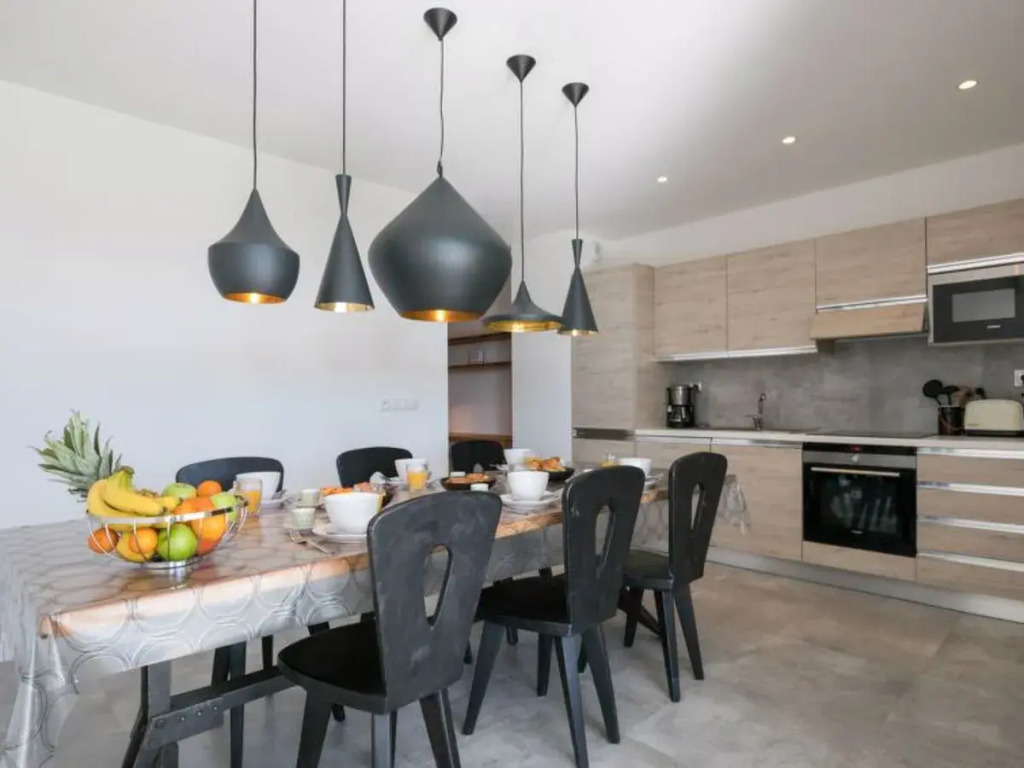 Le Palazzu 35272