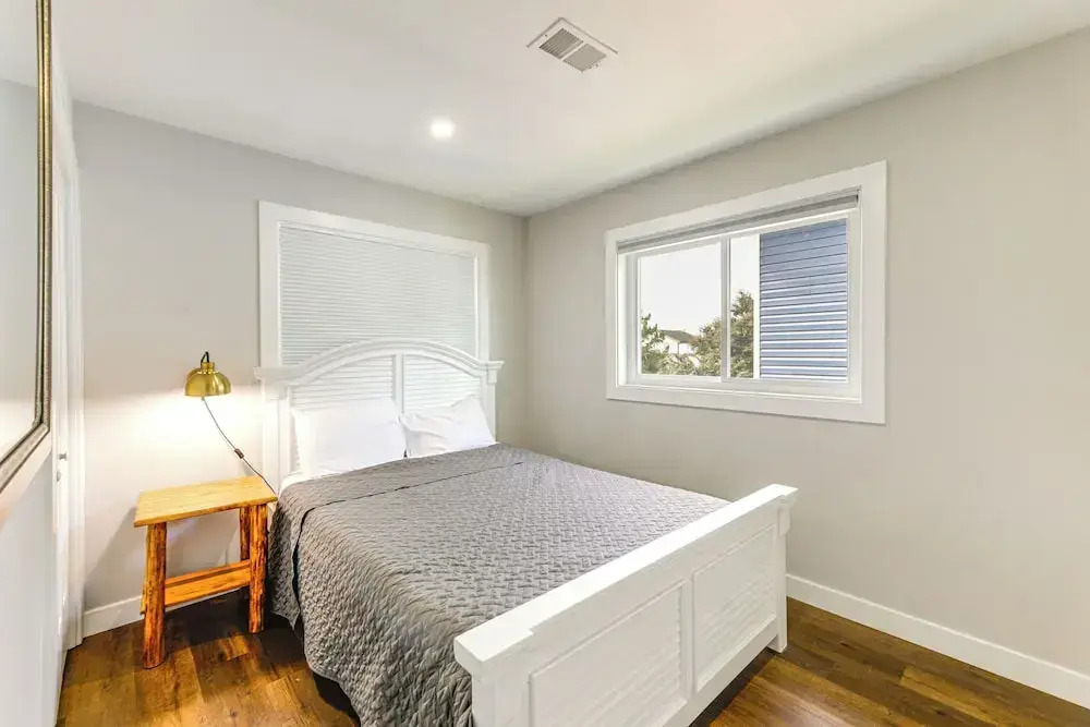 Game Room! Waterfront Group Haven in Ocean Pines