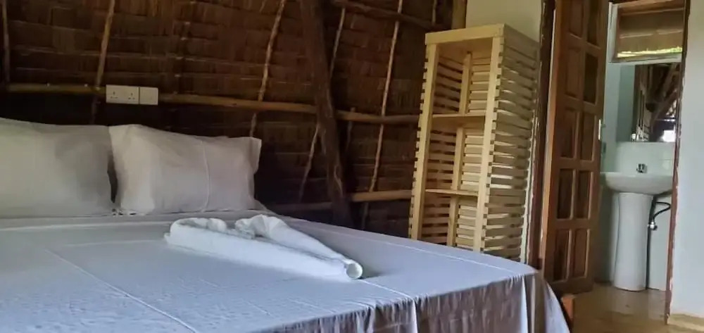 Ngorongoro economy Lodge