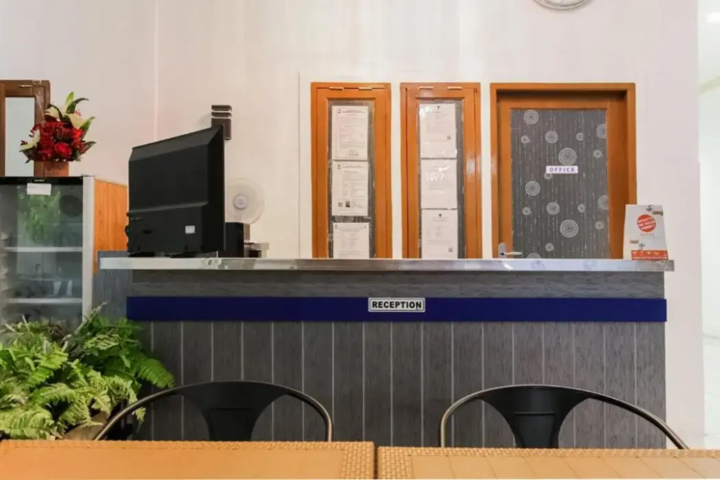 RedDoorz Near RS Islam Faisal Makassar(RedDoorz near RS Islam Faisal Makassar)