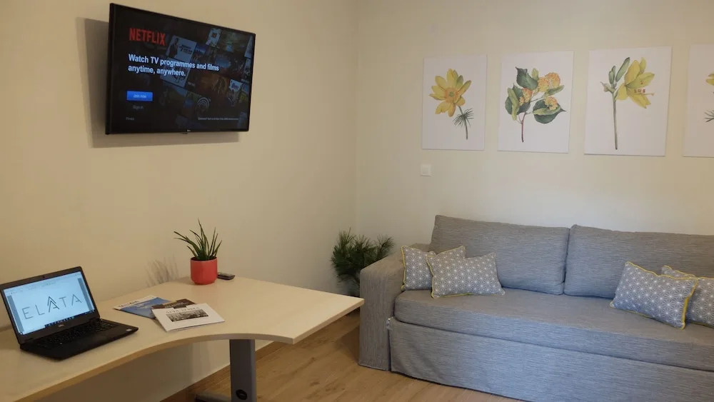 Elata Apartments