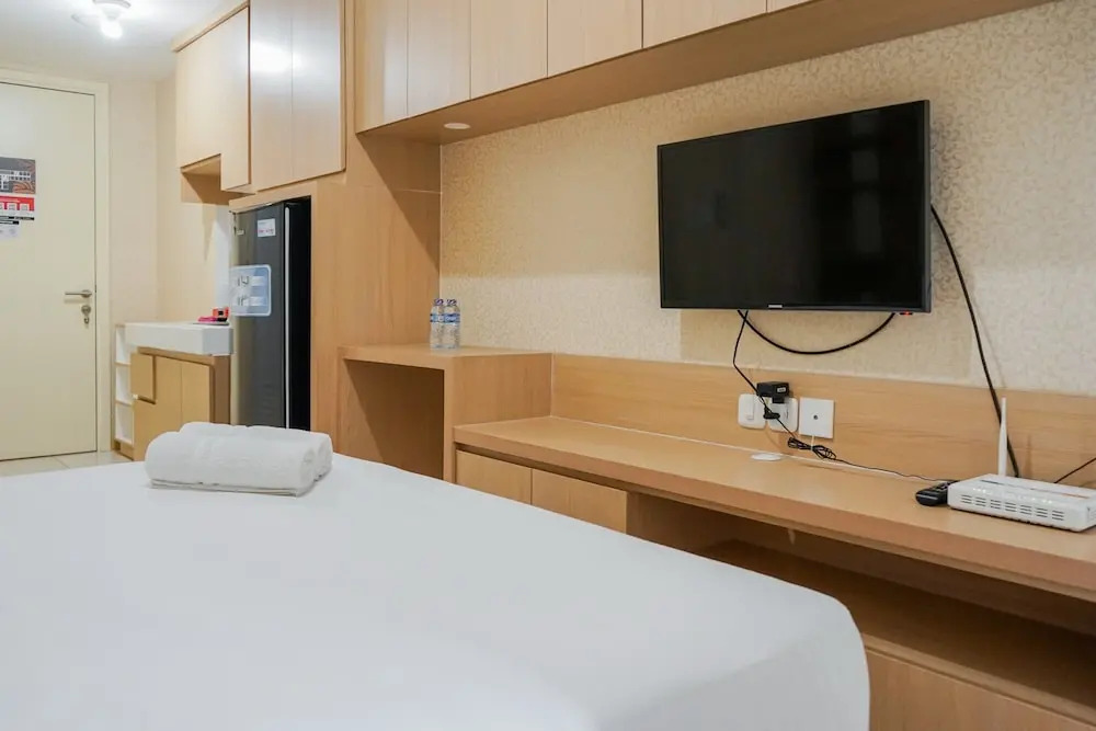 Pool View Studio Apartment at M-Town Residence