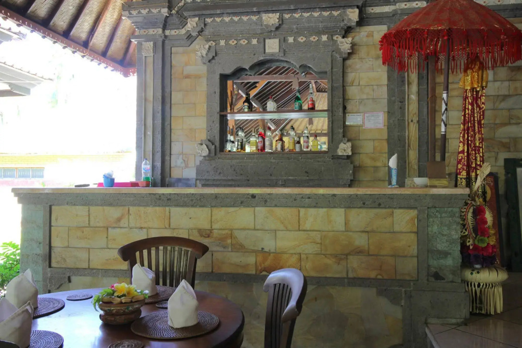 Airy Amlapura Raya Candidasa Bali