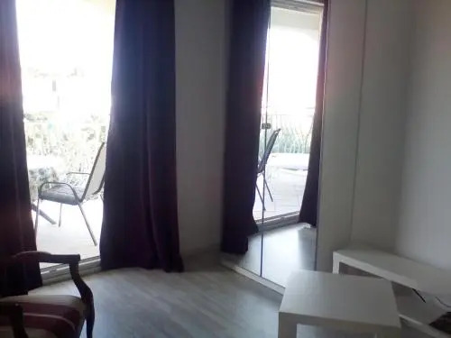 Ana Rooms