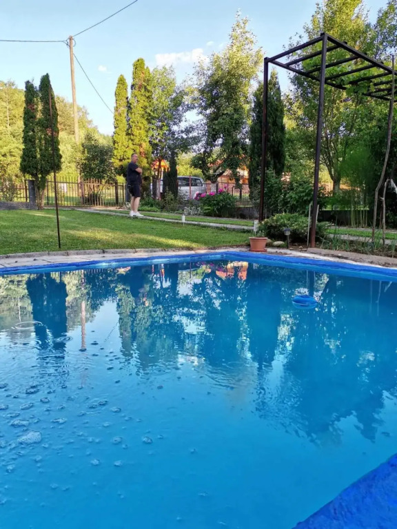 Relax house