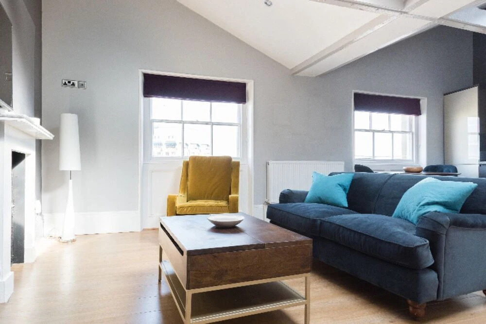 The Riverside Escape - 3bdr in 3 Central Apartments