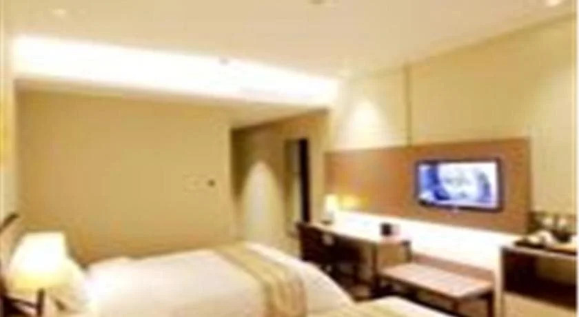 Home Inn Jinan Beiyuan Street Lishan Road