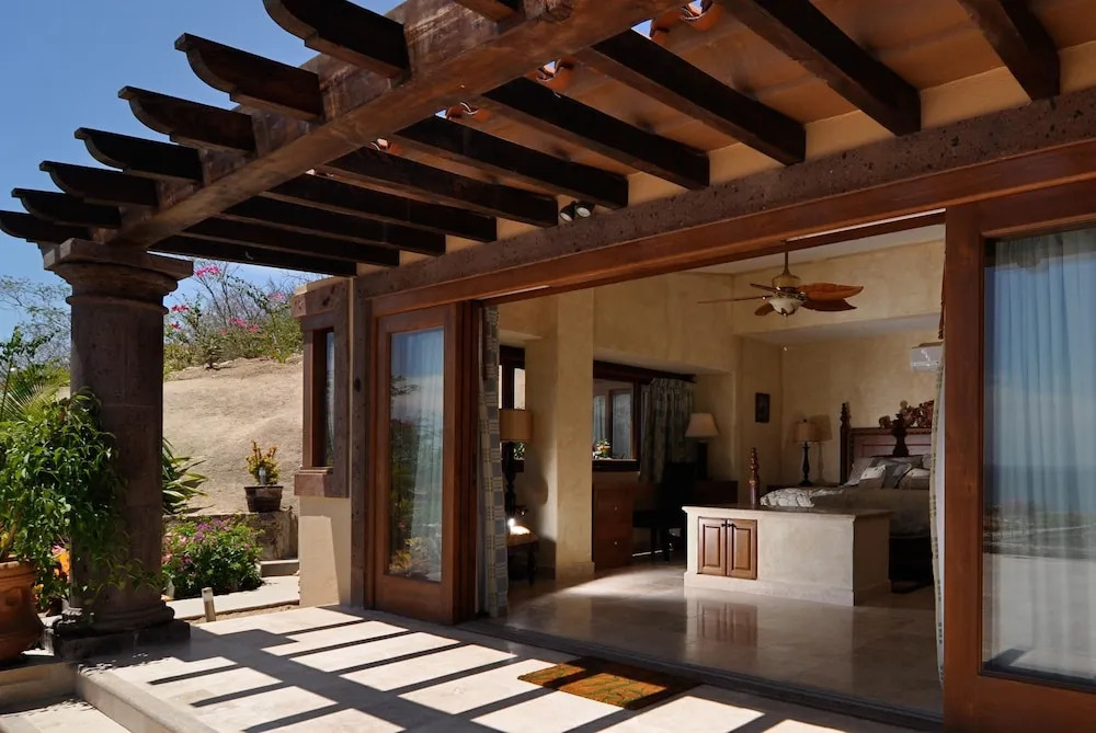 4 BR Villa Near Los Cabos' Best Surfing: Villa Vista del Mar