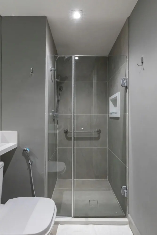 The World Hotel by Wecare Hosting