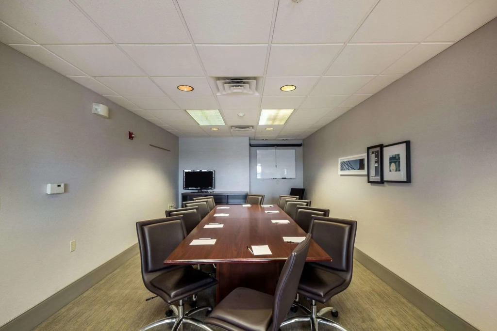 Country Inn & Suites by Radisson, Fond du Lac, WI
