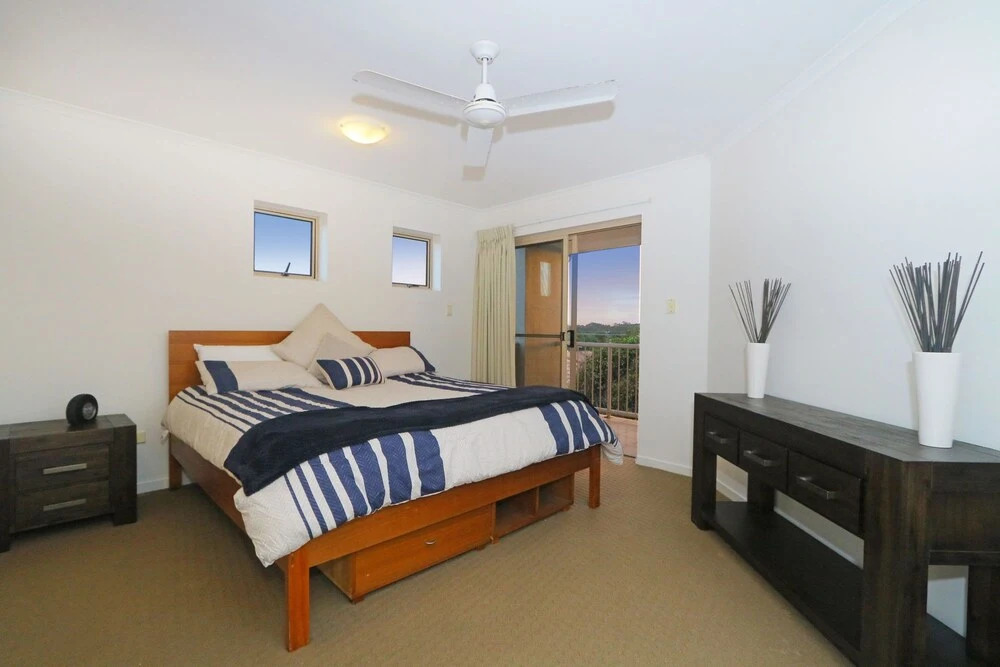 Pacific Royale Penthouse 311