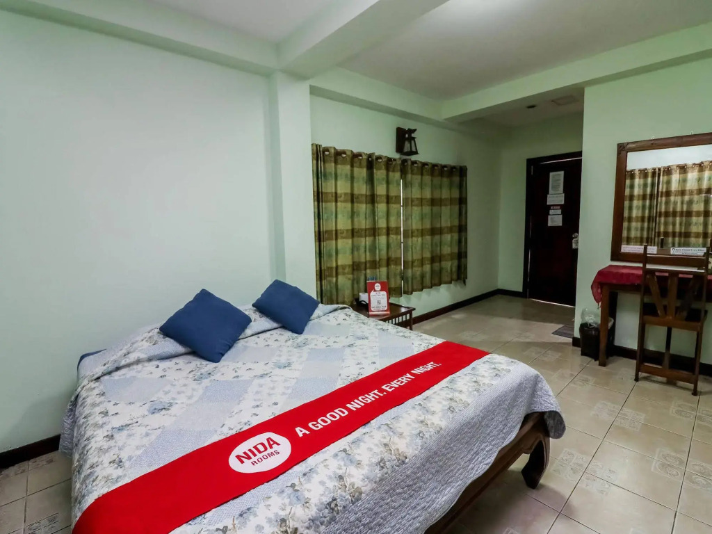 Nida Rooms King Phrapokklao Empire