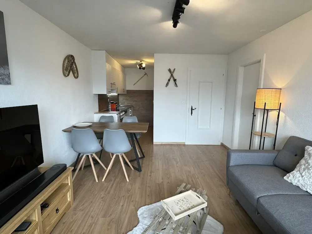 Lovely Apartment in Valley and Hills