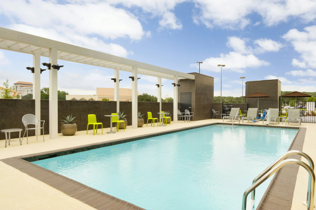 Home2 Suites by Hilton Houston Stafford - Sugar Land