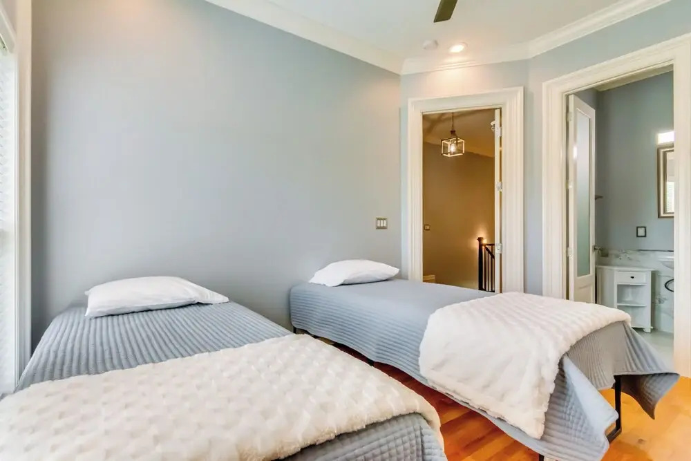 2 Mi to Little Rock River Market: Walkable Getaway