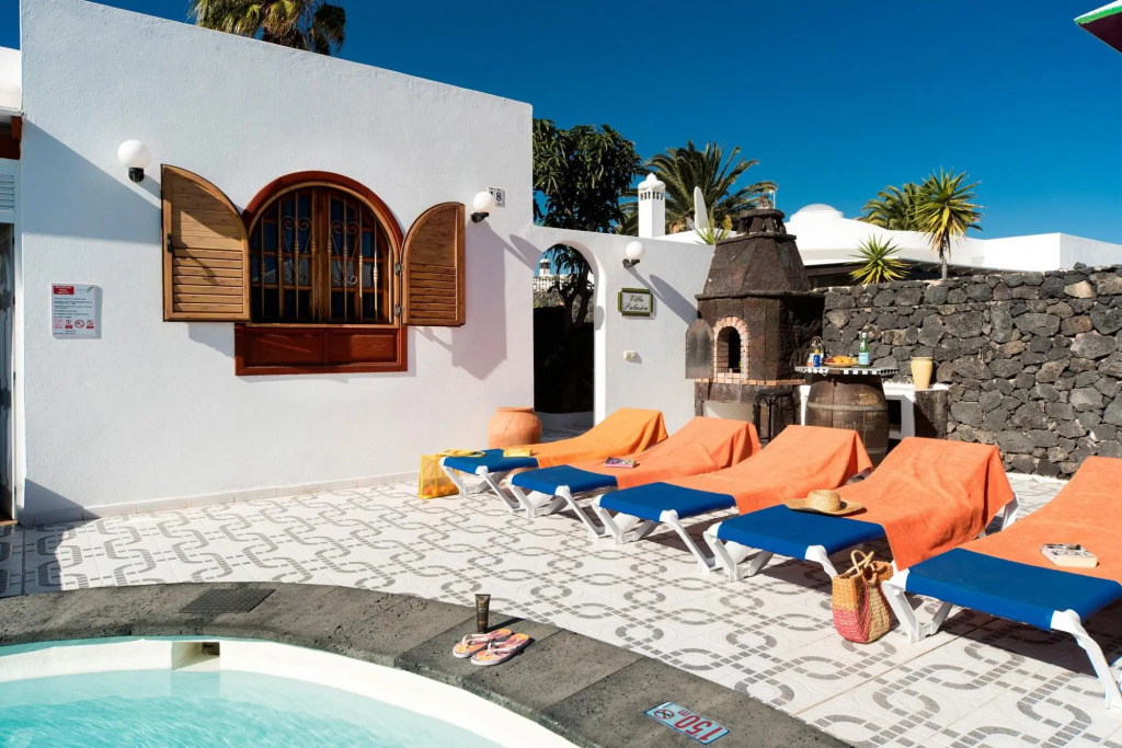 Villa Palmira Large Heated Private Pool Walk to Beach A C Wifi Car Not Required - 2415