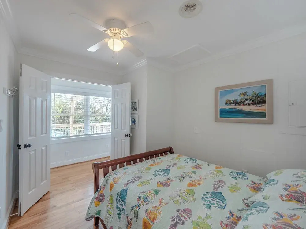 Surfside Cottage by Topsail Realty