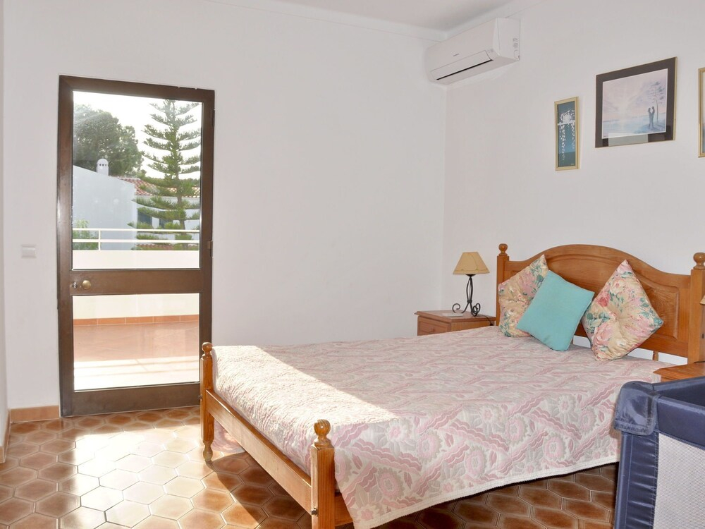 Villa in Vilamoura with Private Pool