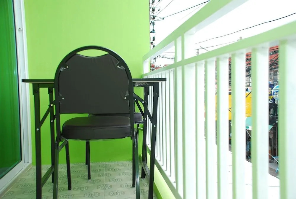 P & J Guesthouse