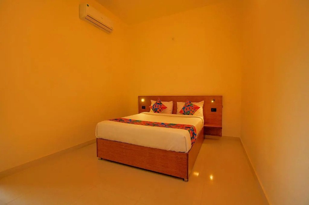 FabHotel GR Lake View - BTM Layout