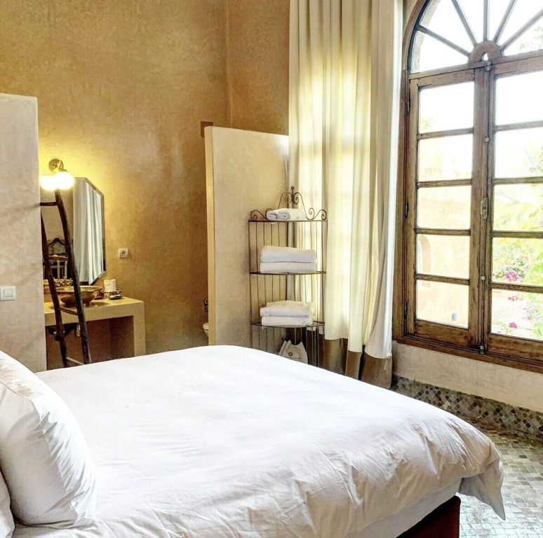 Jenan Mayshad Marrakech, Luxurious Private Domaine with Pool and Padel Court