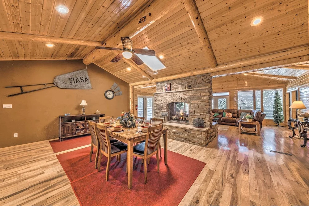 Spacious Ruidoso Home w/ Hot Tub & Fireplaces
