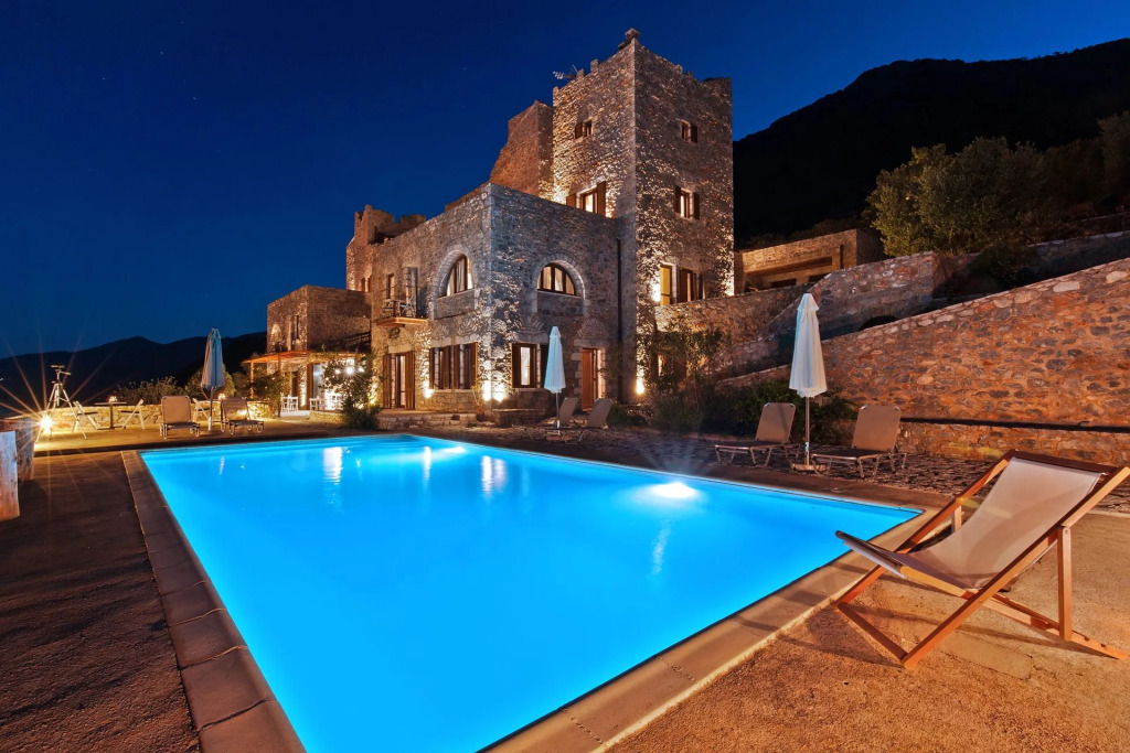 Aegila Boutique Hotel