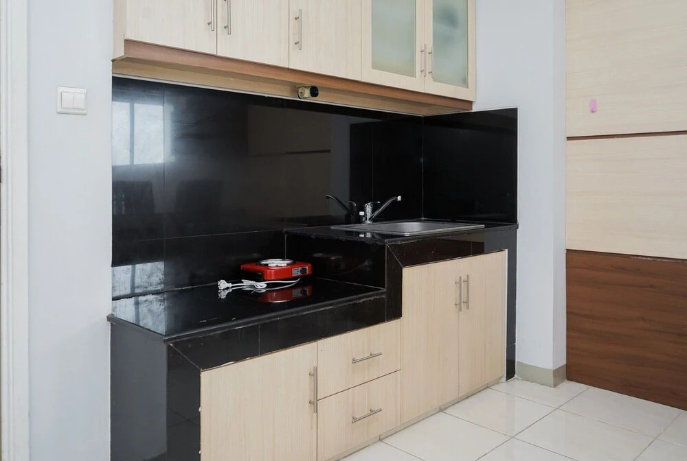 Homey And Simply 1Br At Silkwood Residences Near Ikea Apartment