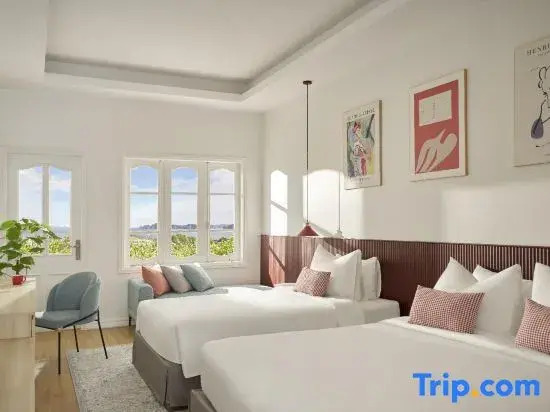 The Postcard Hotel