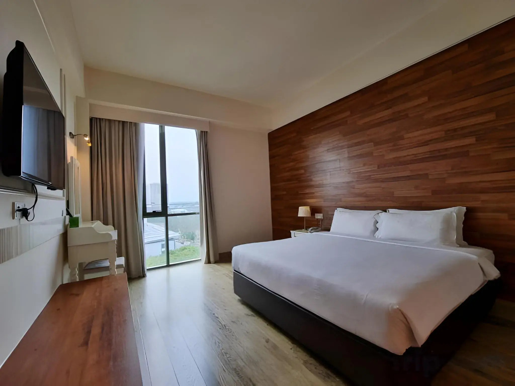 Swan Garden Hotel