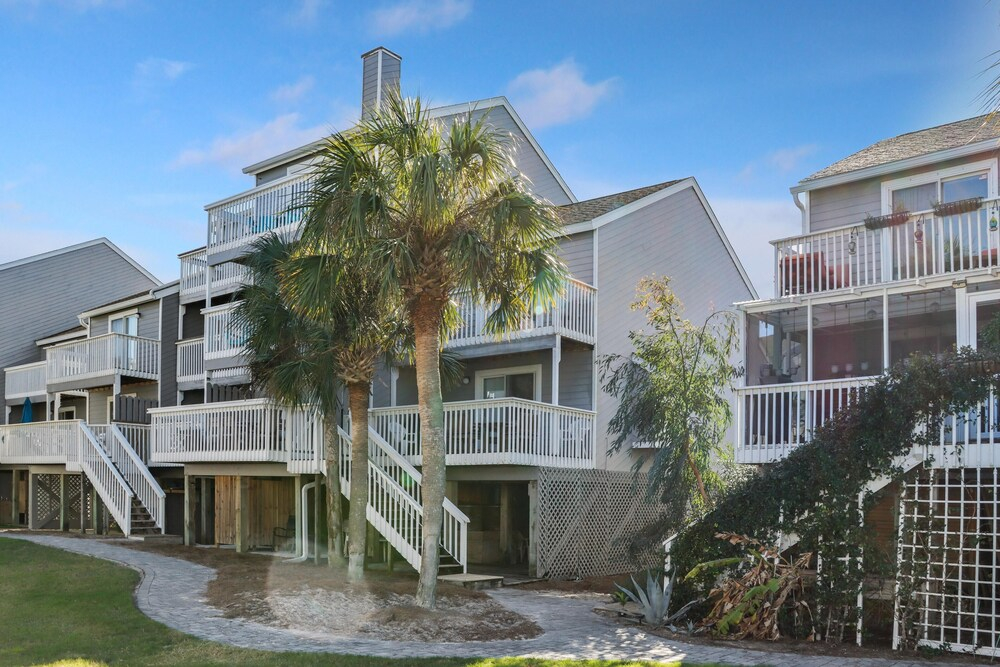 Barrier Dunes 416 - 67 Cape Escape I
