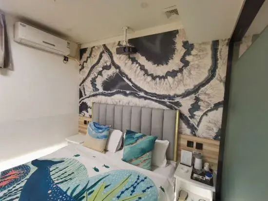 WoWo Art Hotel(Taiyuan Wangfujing Store)