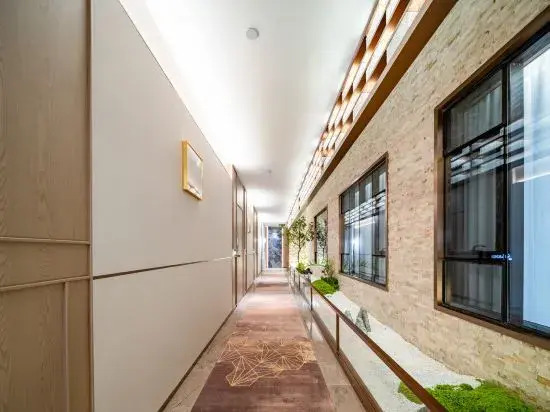 Zhirong Yixiang Hotel (Dongguan Dalang Store)