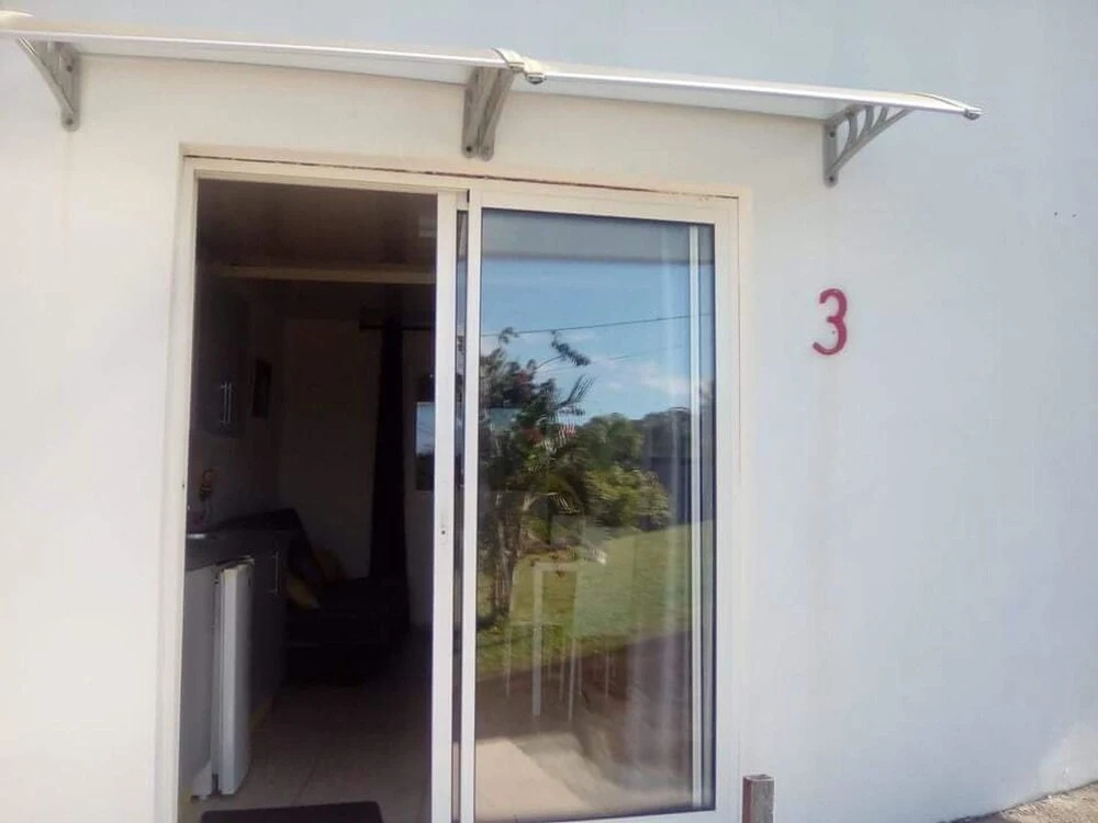 Studio in Saint-joseph, With Wifi
