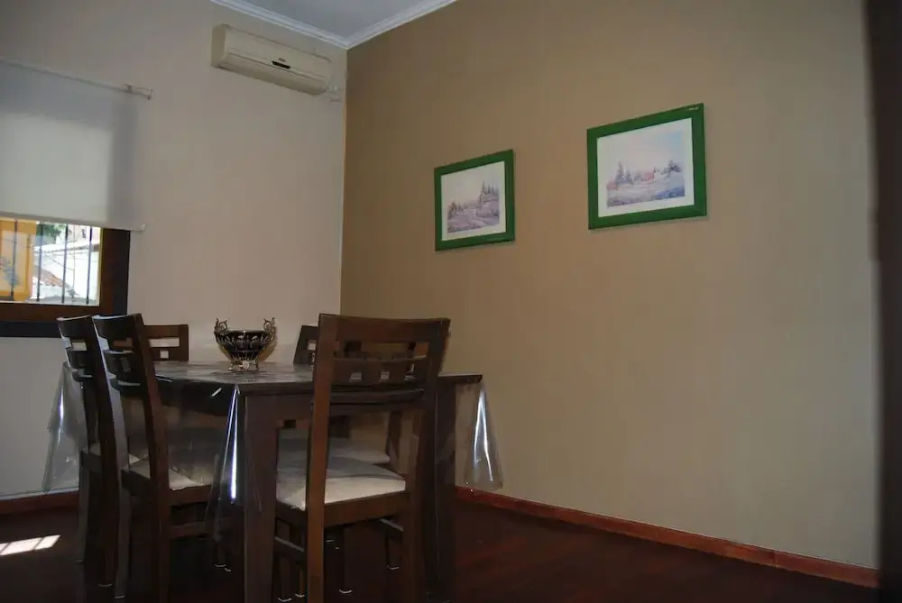 Cosmo Mendoza Suites