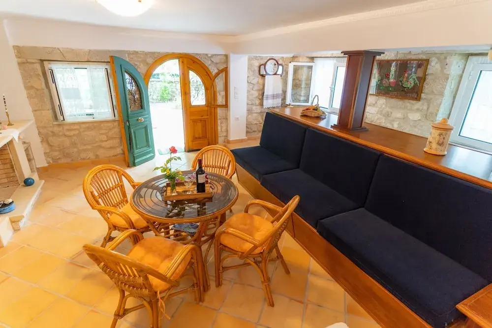 Peris Independent Stone Apartment for 3