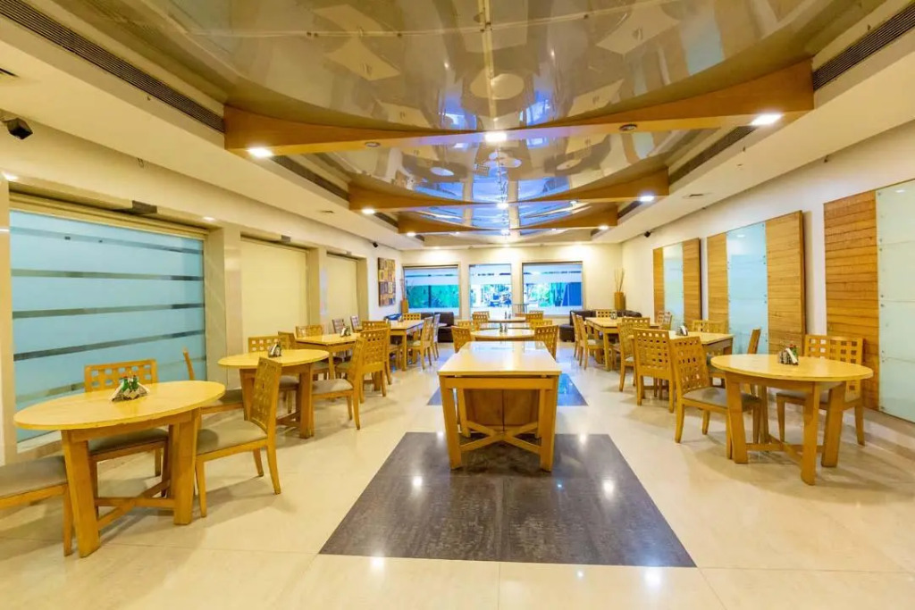Sukh Hotel