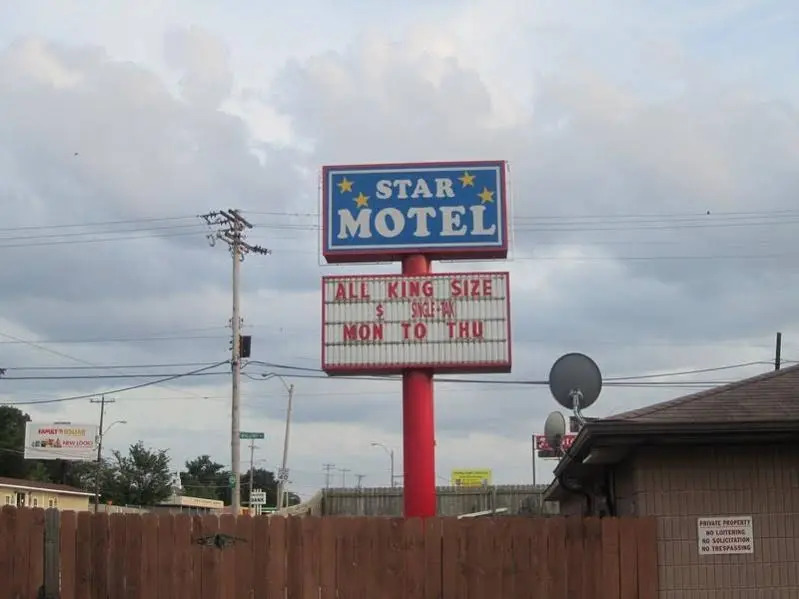 Star Motel