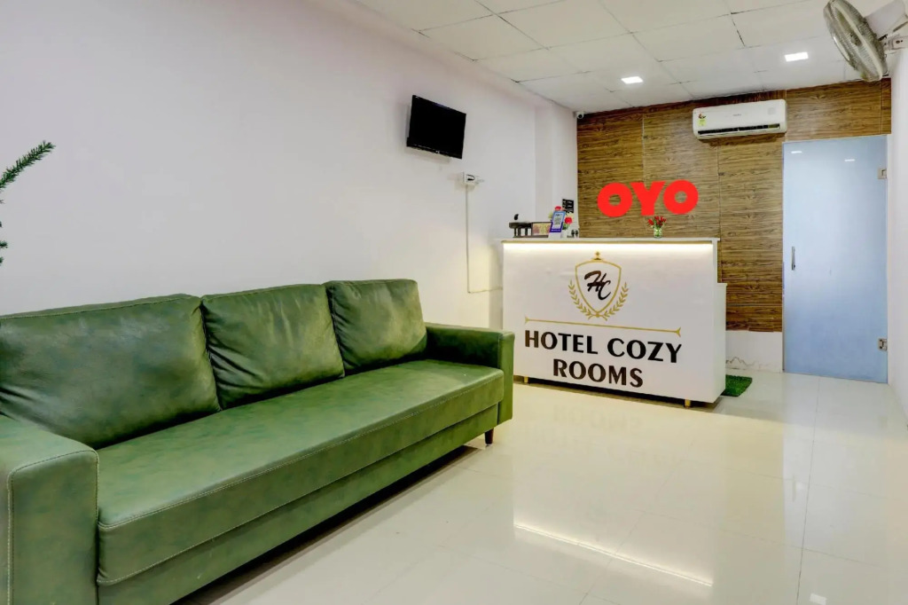 OYO Flagship 70173 Hotel Cozy Rooms